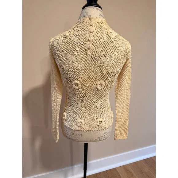 Women's Vintage 70's Crochet Coquette Top With Floral Appliques Size M - Picture 3 of 6